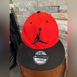 Jordan Pro Jumpman Snapback Hat Cap Red Black  EUC